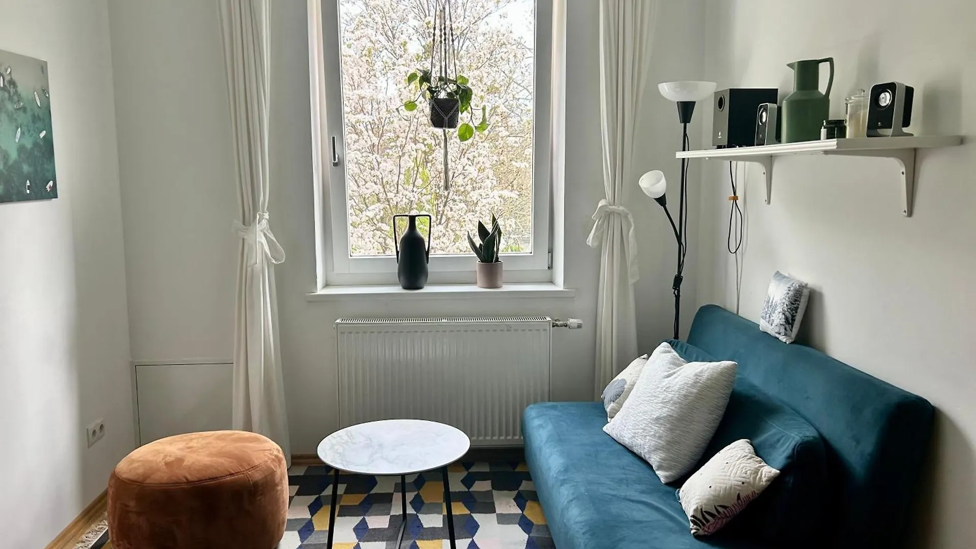 Sonnige Wohnung Mit Parkblick Nahe Schoenbrunn Vienna